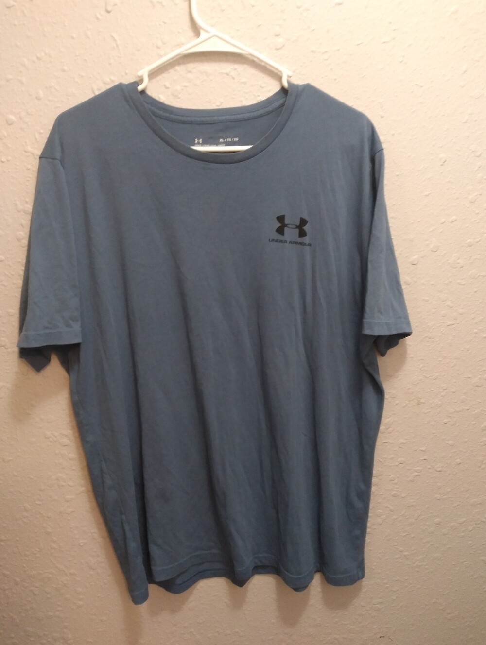 UA Lightweight Tee